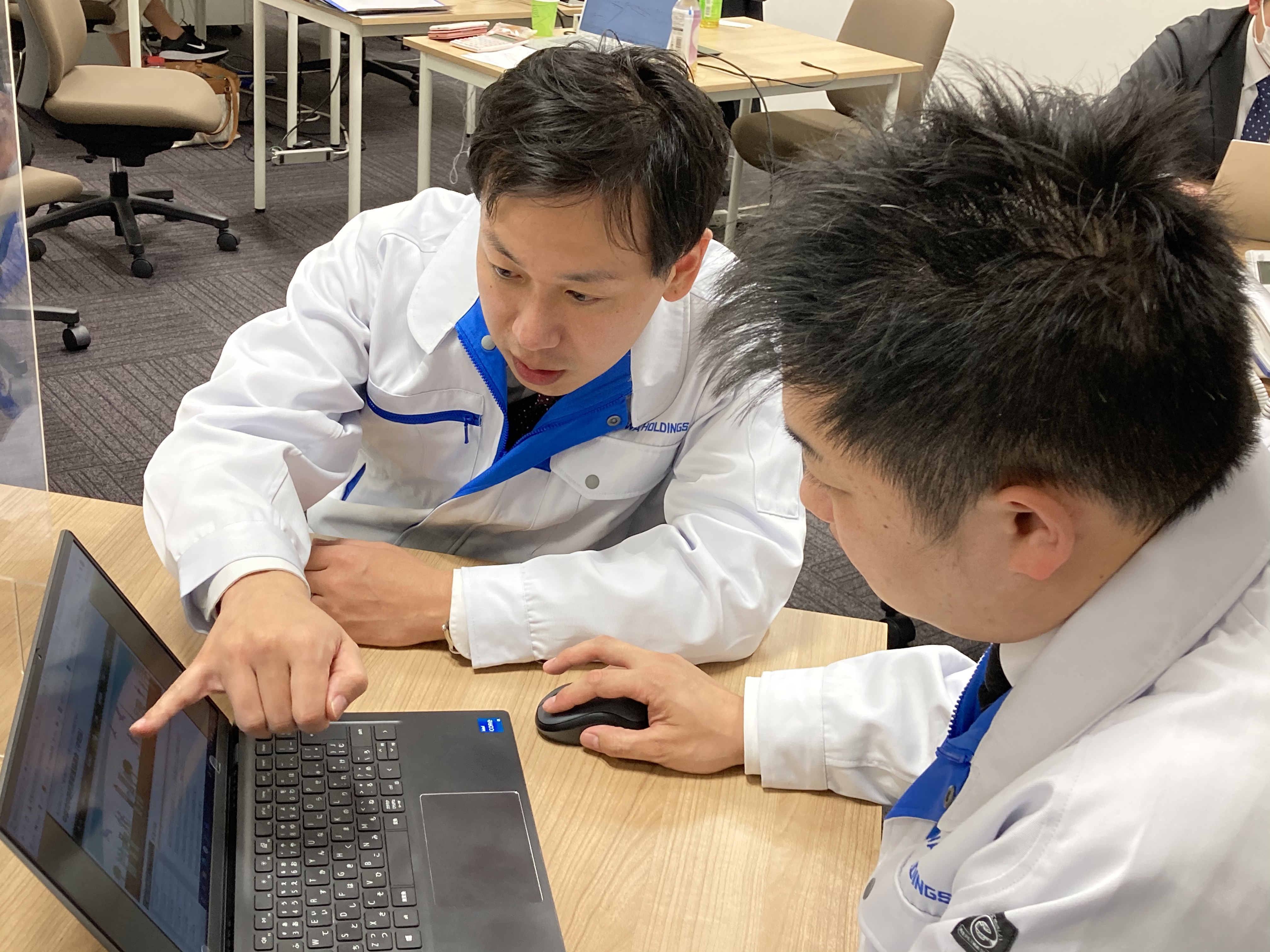 岡谷鋼機で現在のキャリアのベースを生成